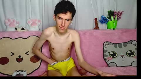 Luca online show from May 11, 4:04 pm