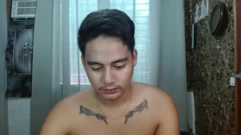 Snapshot of goodcaresweetboy chatting on March 2, 4:03 am FORD online show from March 2, 4:03 am