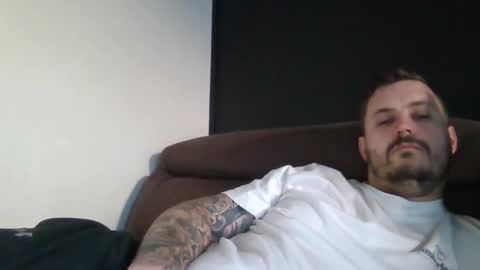 Snapshot of goodcock41 chatting on September 18, 6:37 am goodcock41 online show from September 18, 6:37 am