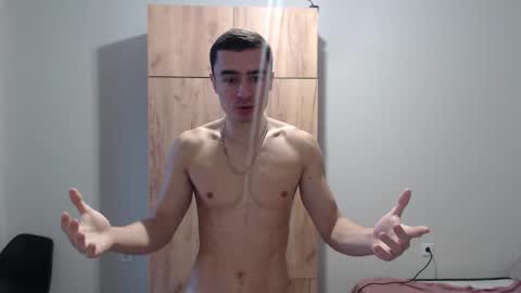 goodgg229975 online show from October 26, 1:50 pm