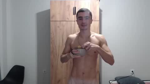 goodgg229975 online show from November 1, 3:25 pm