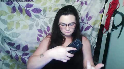 goodgrl1799 online show from December 2, 3:45 am