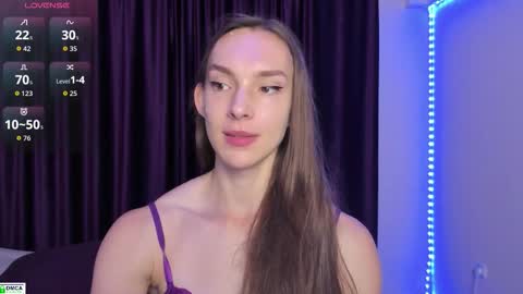 goodnight_kitty online show from September 16, 10:22 pm