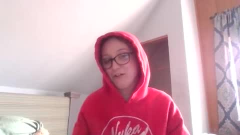 Snapshot of gooeypixie chatting on February 10, 8:02 pm gooeypixie online show from February 10, 8:02 pm