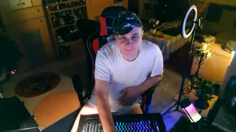 google5001 online show from February 5, 4:28 am