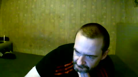 Snapshot of goosey77 chatting on October 19, 11:27 pm Goosey77 online show from October 19, 11:27 pm