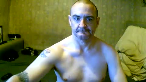 Snapshot of goosey77 chatting on November 11, 11:27 pm Goosey77 online show from November 11, 11:27 pm