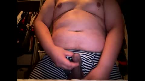 Snapshot of gordito2hott chatting on March 30, 6:25 am gordito2hott online show from March 30, 6:25 am
