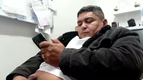 Snapshot of gordito_xx chatting on January 3, 1:58 pm gordito_xx online show from January 3, 1:58 pm