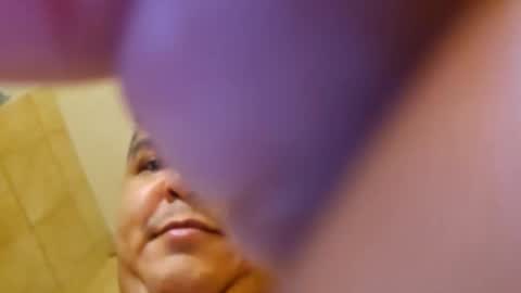 Snapshot of gordito_xx chatting on January 16, 8:07 am gordito_xx online show from January 16, 8:07 am