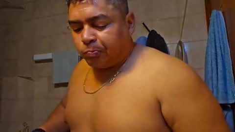 Snapshot of gordito_xx chatting on April 9, 4:56 am gordito_xx online show from April 9, 4:56 am