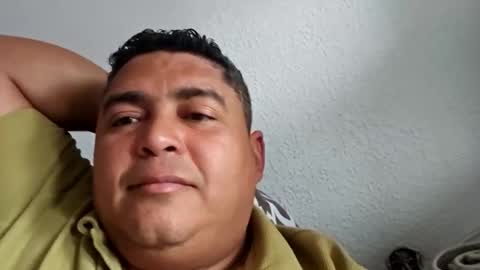 Snapshot of gordito_xx chatting on April 12, 3:17 pm gordito_xx online show from April 12, 3:17 pm