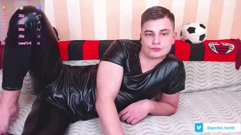 Gordon Hunt online show from December 25, 8:28 pm