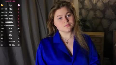 Sexy Mona 3 online show from October 18, 7:36 pm