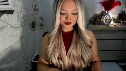 Amanda rose online show from February 17, 5:10 pm