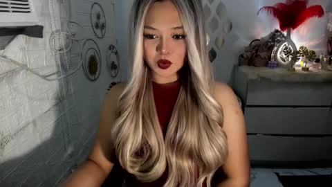 Amanda rose online show from February 18, 12:49 pm