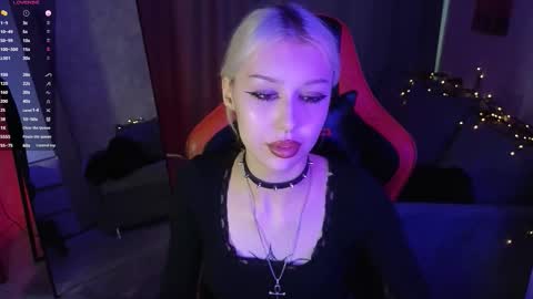 Violeta online show from December 19, 12:12 pm
