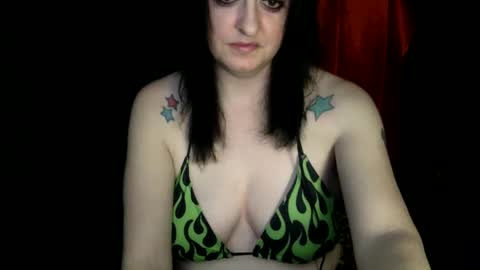 Kitten online show from December 31, 2:29 am