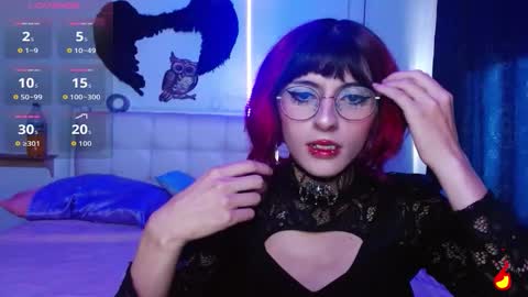 goth_minerva online show from September 29, 2:00 pm