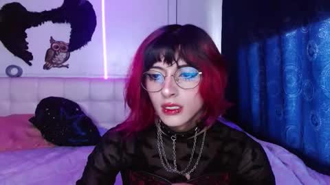 goth_minerva online show from October 2, 2:13 pm