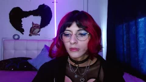 goth_minerva online show from October 5, 1:31 pm