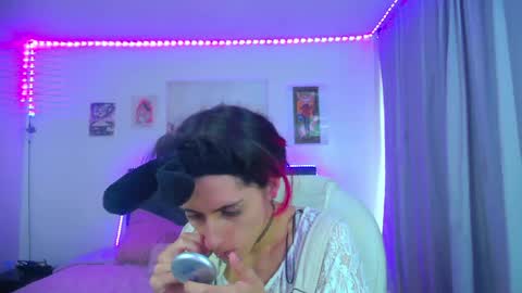 goth_minerva online show from April 17, 1:58 pm