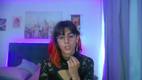 goth_minerva online show from May 5, 2:14 pm