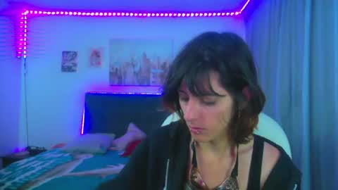 Snapshot of goth_minerva chatting on July 5, 1:29 pm goth_minerva online show from July 5, 1:29 pm