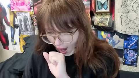 Snapshot of goth_pumpkin chatting on October 1, 8:15 pm Amy online show from October 1, 8:15 pm