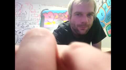 Snapshot of gothboityplz chatting on November 7, 8:25 am gothboityplz online show from November 7, 8:25 am