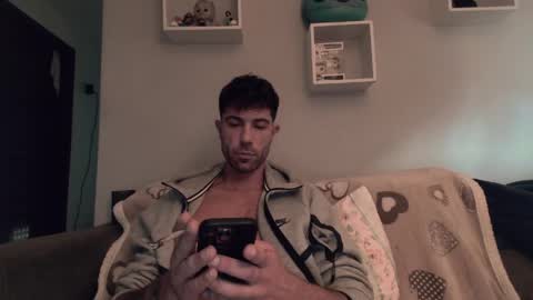 gottalovelatinas online show from April 13, 5:40 pm