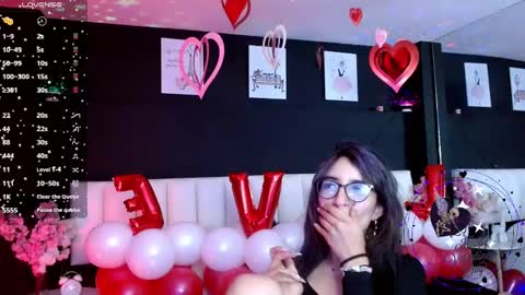 Snapshot of gotthic_met chatting on February 15, 5:15 am Meredith Alessandra online show from February 15, 5:15 am