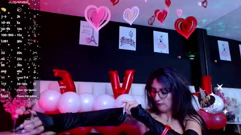 Snapshot of gotthic_met chatting on February 15, 7:51 am Meredith Alessandra online show from February 15, 7:51 am