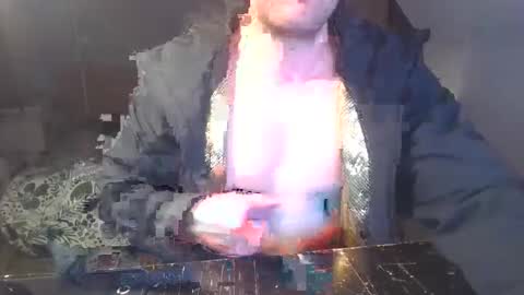 goura2000 online show from April 2, 8:06 pm