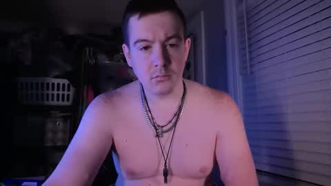 Snapshot of grabmybutt420 chatting on October 22, 7:41 am grabmybutt420 online show from October 22, 7:41 am