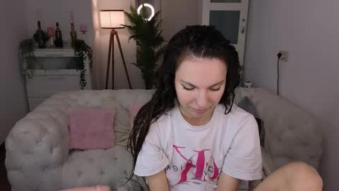 grace_autumn_mood online show from November 17, 5:57 am