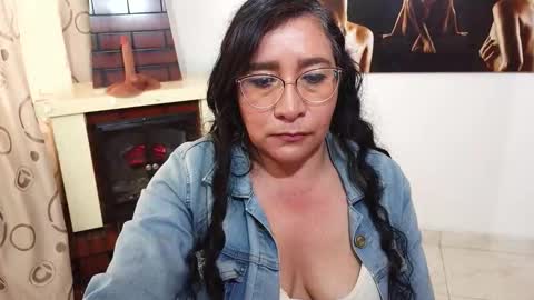 grace_mature_milf online show from November 12, 5:02 pm