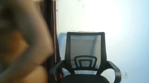 Snapshot of grace_queen8772 chatting on August 4, 8:28 am grace online show from August 4, 8:28 am