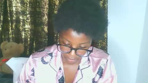 graceessy online show from November 2, 6:10 pm