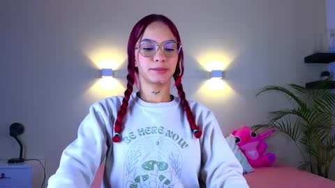 Grace online show from April 17, 9:45 am