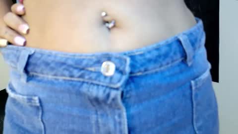 Snapshot of graceymilf999 chatting on February 10, 12:09 pm Gracey Milf online show from February 10, 12:09 pm