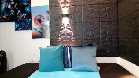 Snapshot of graceymilf999 chatting on February 13, 12:01 pm Gracey Milf online show from February 13, 12:01 pm