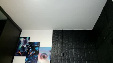 Snapshot of graceymilf999 chatting on February 14, 12:02 pm Gracey Milf online show from February 14, 12:02 pm