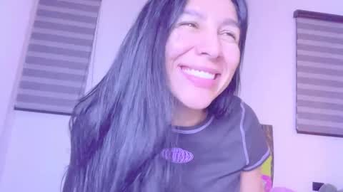 GRECIADOMM555 online show from November 3, 5:20 am