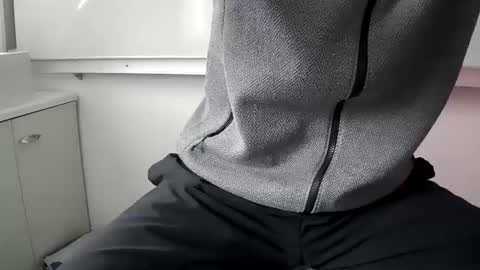 Snapshot of grandbi chatting on November 20, 10:26 am grandbi online show from November 20, 10:26 am