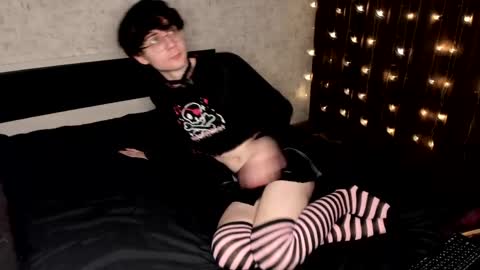 Pavel Grant online show from April 17, 8:34 pm