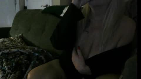 Snapshot of grannyisready61 chatting on January 7, 3:42 am Lisa online show from January 7, 3:42 am