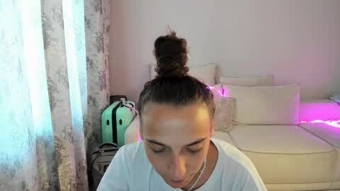 Anna online show from March 30, 2:01 am