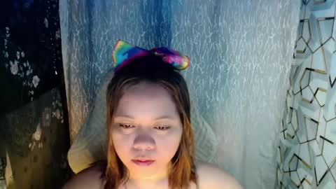 Snapshot of graziella_miamor chatting on May 7, 5:29 pm graziella_miamor online show from May 7, 5:29 pm