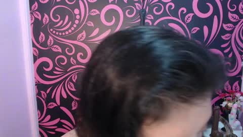 Snapshot of great_pussy20 chatting on February 16, 11:17 am Isabella online show from February 16, 11:17 am